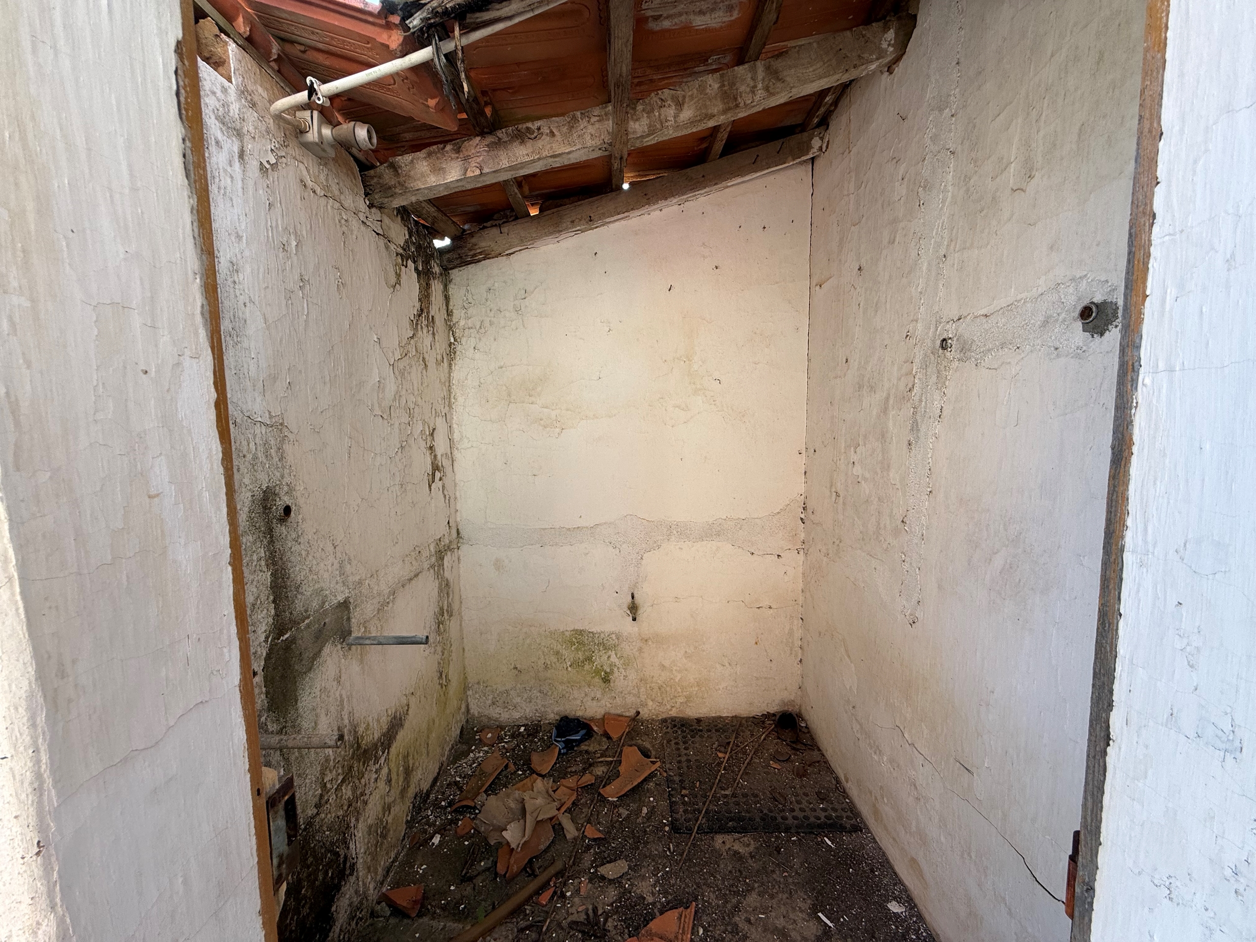 Moradia para Restaurar T2