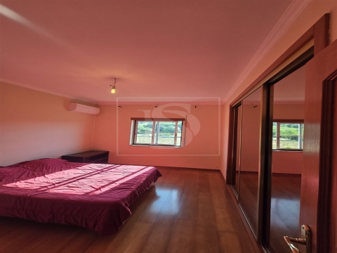 Apartamento T3 com Garagem  em Torres Novas
