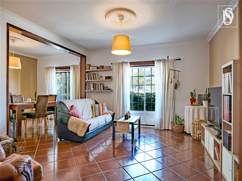 Apartamento T4 c/ Garagem