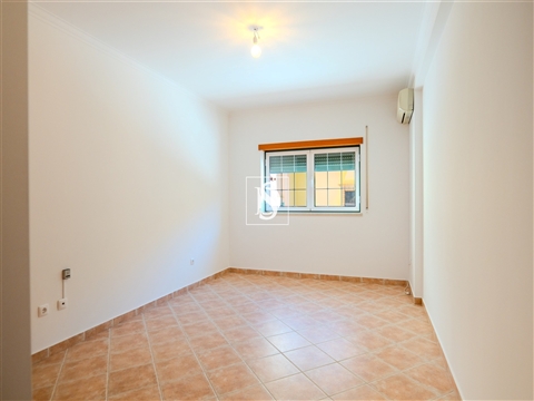 Moradia T4 - Entroncamento